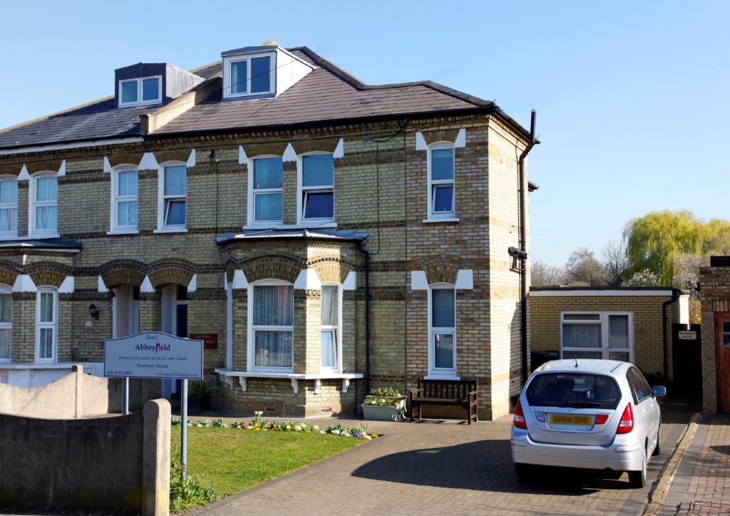 Sheltered Housing in West Ewell, Surrey Wendover House Abbeyfield