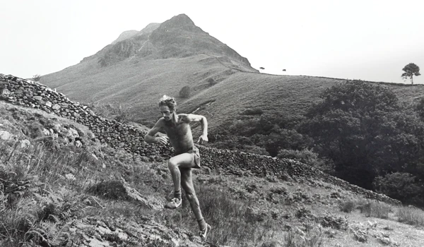 Fell Runner, Joss Naylor in action