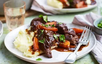 Slow cooker beef stew Image